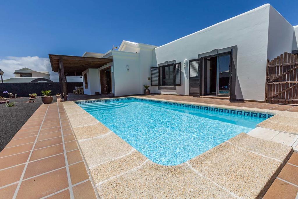 Villa El Faro Playa Blanca  Exterior photo
